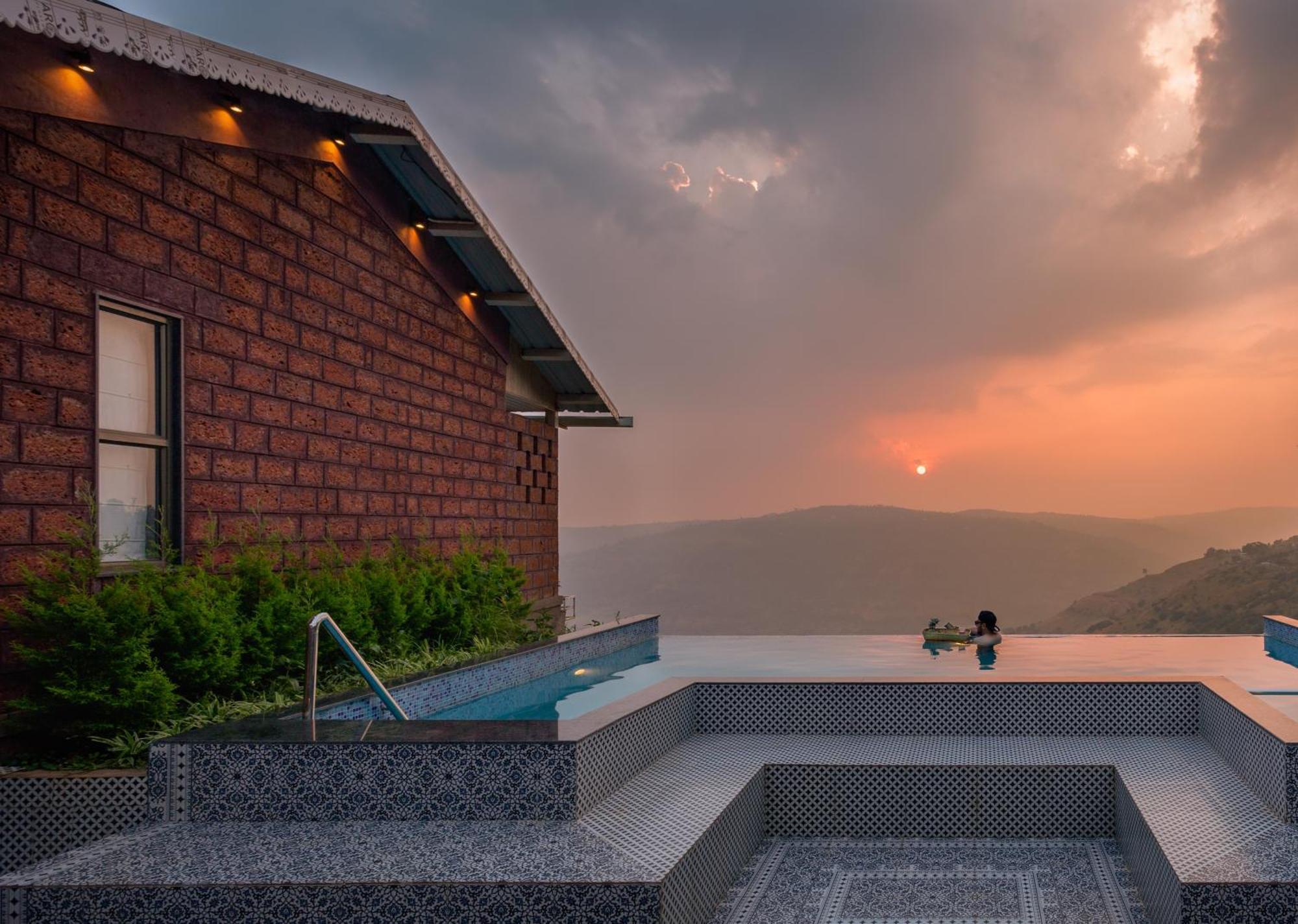 Skai Villa By Hill Staytion Panchgani Eksteriør bilde